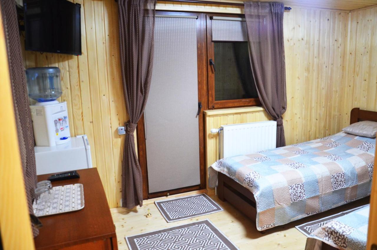 Teremok Guest House Vyshka Exterior photo